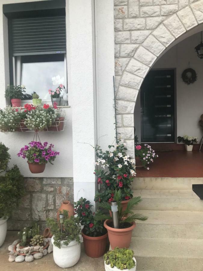 Apartments Porat Novi Vinodolski Esterno foto