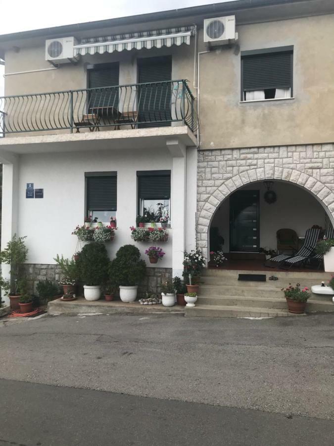 Apartments Porat Novi Vinodolski Esterno foto