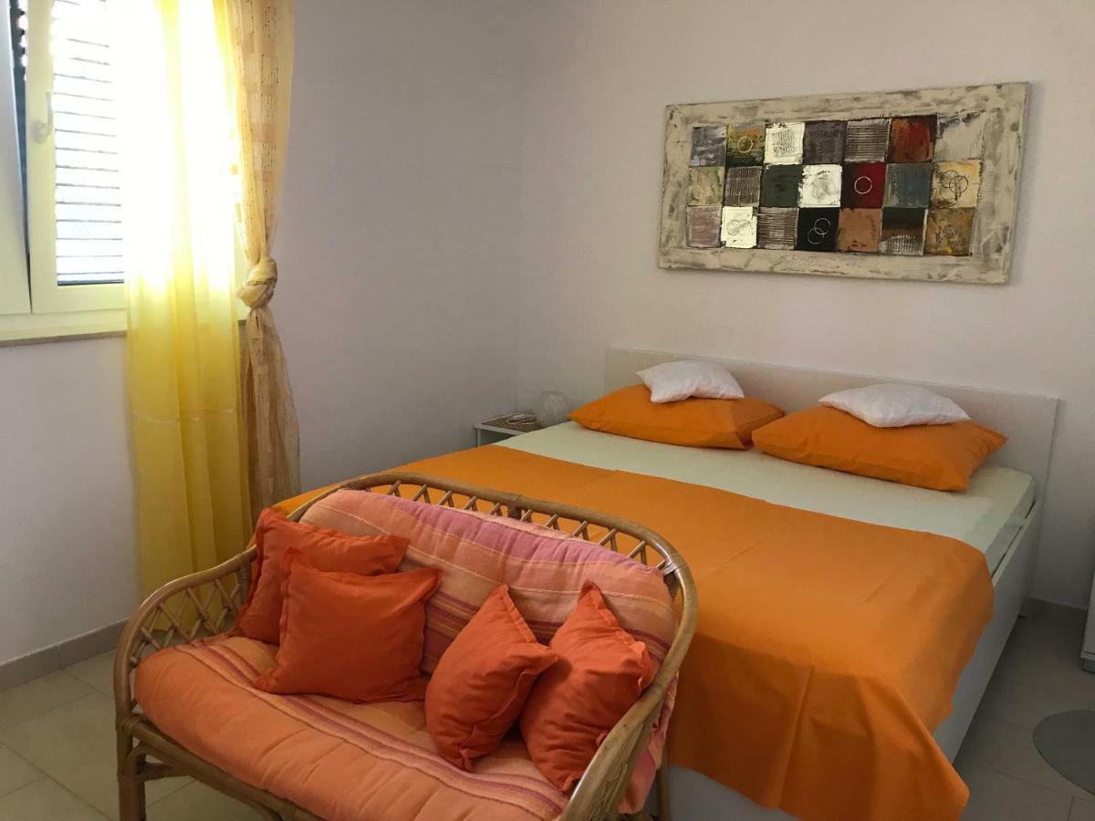 Apartments Porat Novi Vinodolski Esterno foto